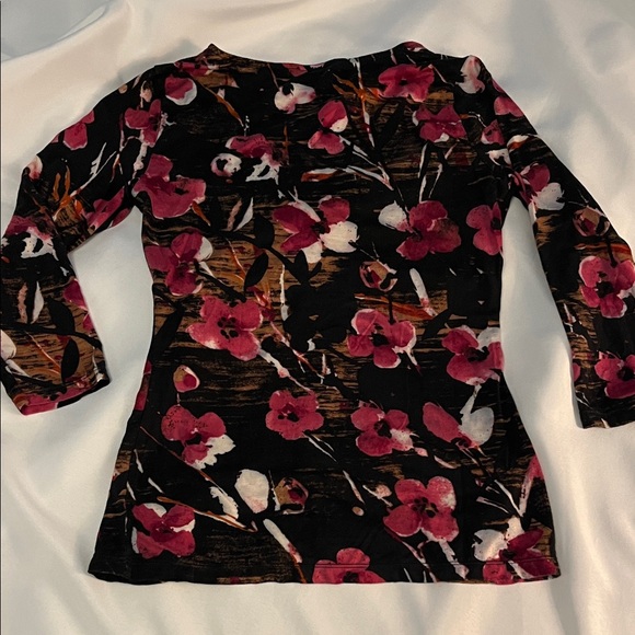 Ann Taylor Floral Black, Magenta and Copper Women's Top - Picture 4 of 5